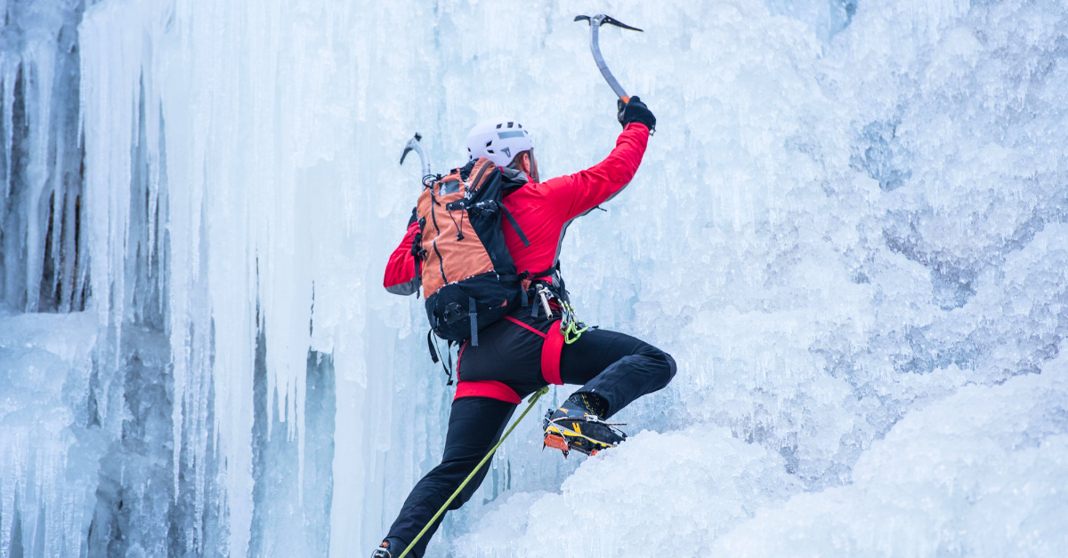 ice-climber-lead-climbing-course