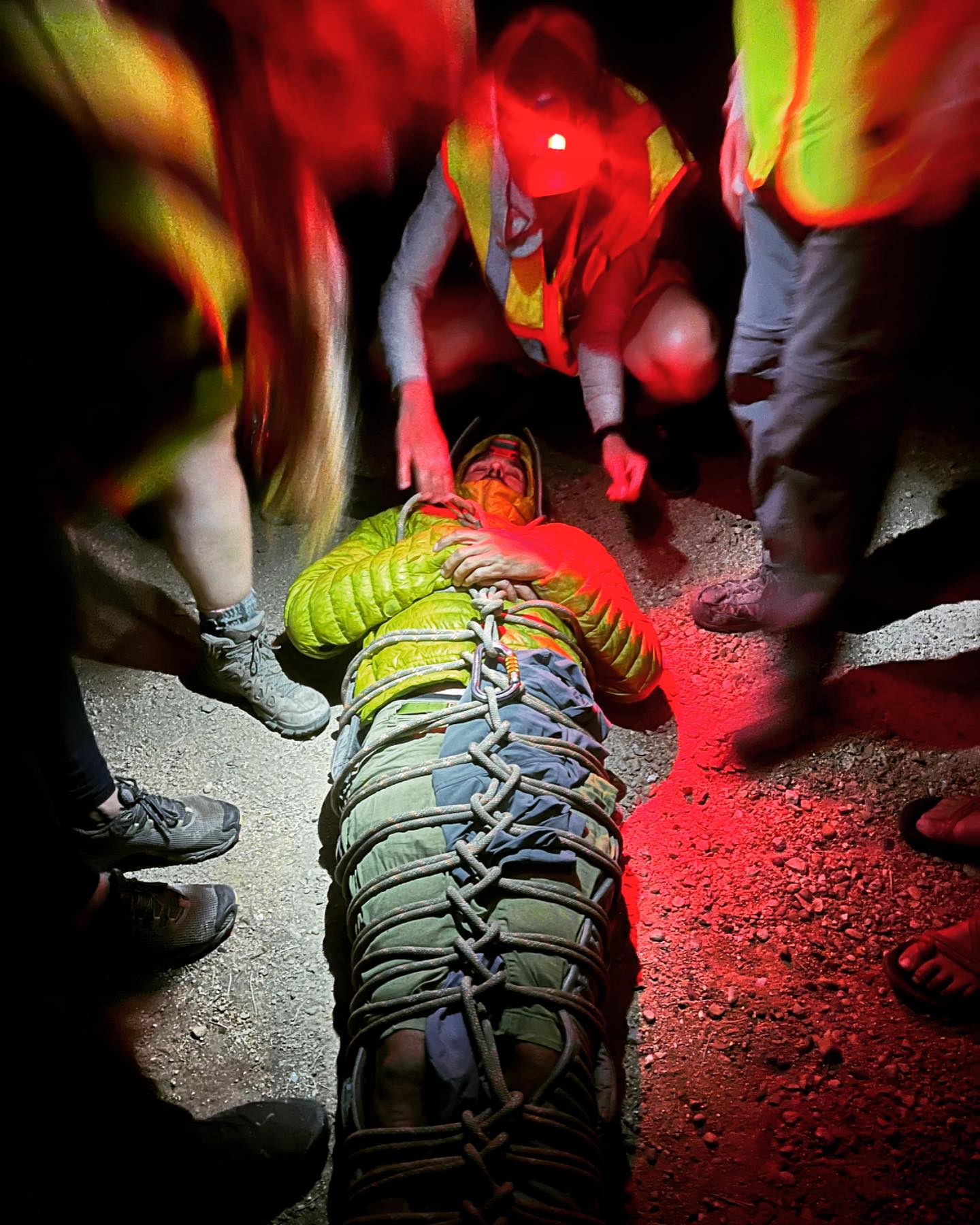 Wilderness Medicine Skills: Emergency Rope Litter